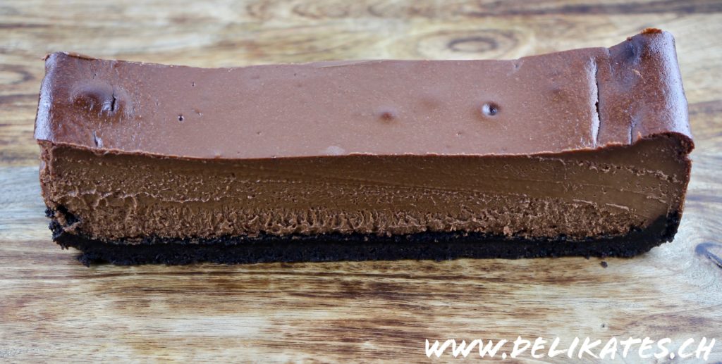 Easy Chocolate Cheesecake